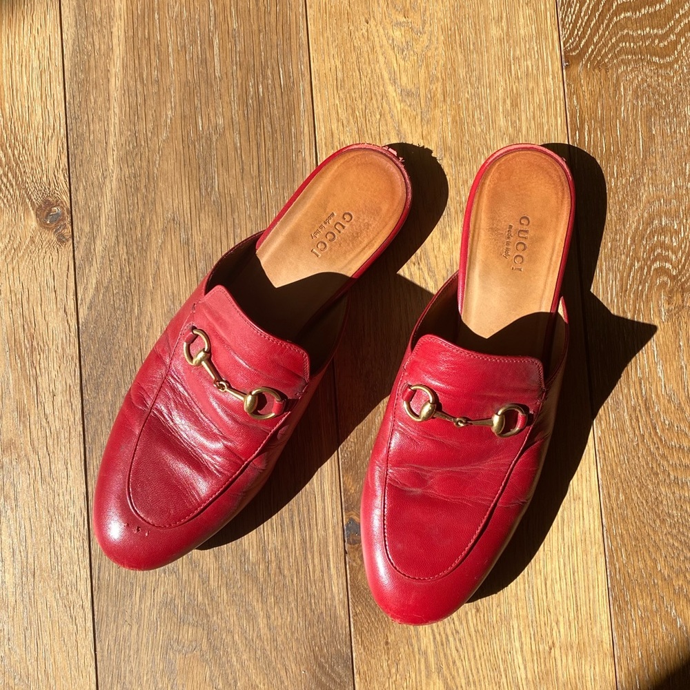 Gucci Princetown Mules - GUC
